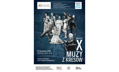 Plakat zapowiada wydarzenie „Gwiazdy X Muzy z Kresów”, które odbyło się 27 września 2020 r. o godz. 16:00 w Strzelcach Opolskich. Grafika w czerni, bieli i granacie przedstawia postacie kina i teatru, podkreślając historyczno-filmowy charakter wydarzenia.