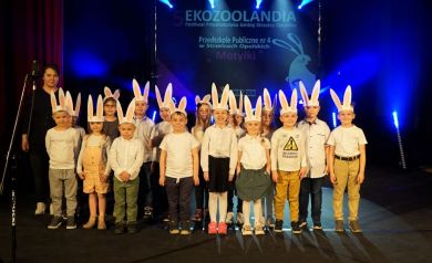 Ekozoolandia - Motylki podczas występu 'Zając' PP nr 4