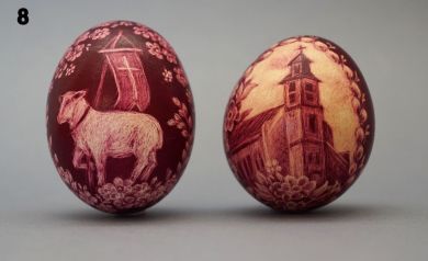 DWIE KROSZONKI. PIERWSZA Z MOTYWEM BARANKA, DRUGA Z MOTYWEM KOŚCIÓŁKA W PIOTRÓWCE.