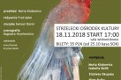 Plakat promuje spektakl teatralny „Mrożona papuga” Freda Apke, który odbył się 18 listopada 2018 roku w Strzeleckim Ośrodku Kultury. Na grafice widnieje papuga w okularach przeciwsłonecznych.