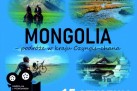To plakat wydarzenia organizowanego przez Strzelecki Ośrodek Kultury. Reklamuje spotkanie z podróżnikiem Jakubem Czajkowskim, zatytułowane 'Mongolia – podróże w kraju Czyngis-chana'. Na plakacie znajdują się zdjęcia związane z Mongolią: jeźdźcy na koniach, rzeka, rowerzysta oraz tradycyjna architektura. Wydarzenie odbyło się 15 stycznia o godzinie 18:00 w C@fe Kultura. Wstęp jest bezpłatny. Kolorystyka plakatu oparta jest na odcieniach niebieskiego i fioletowego.