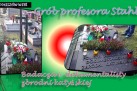 Slajd przedstawia grób profesora Stahla - badacza i dokumentalisty zbrodni katyńskiej - Szymiszów Wieś.