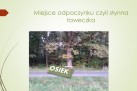 Slajd przedstawia słynną ławeczkę, zwaną jako miejsce odpoczynku w Osieku.